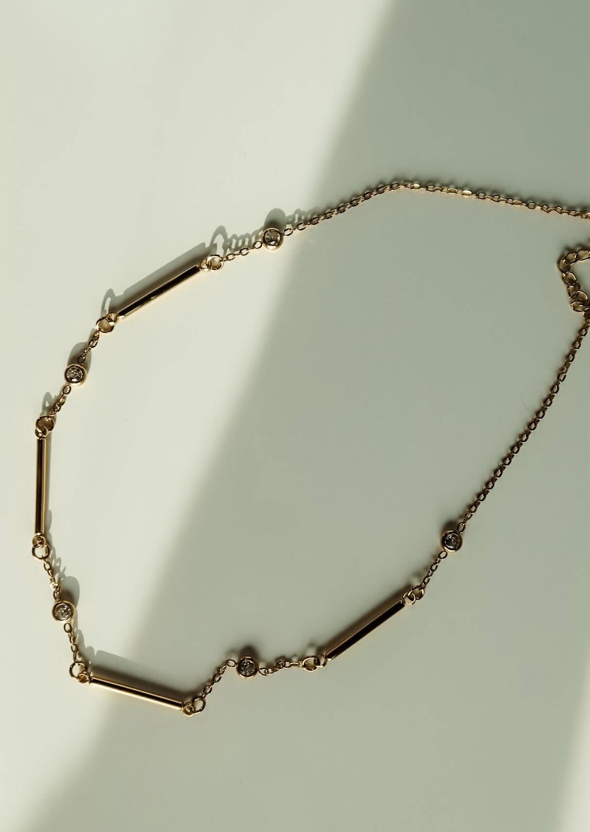 THE LUXE LINE NECKLACE