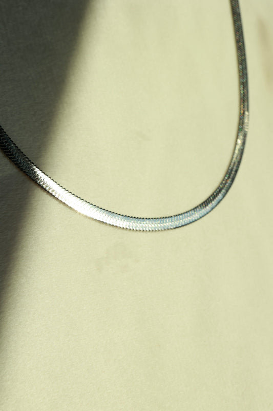 THE LIQUID SILVER NECKLACE