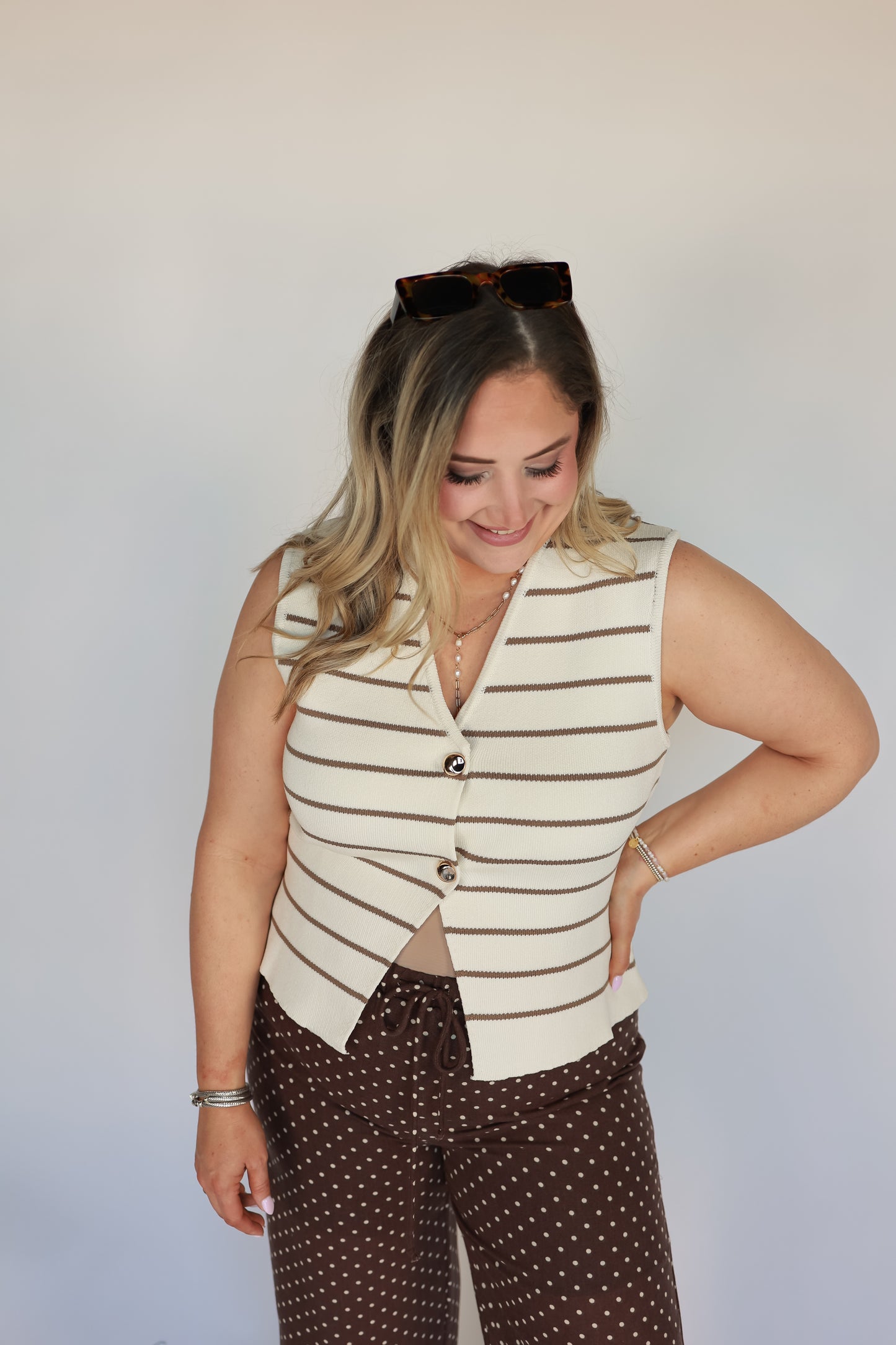 THE COASTAL CHIC VEST