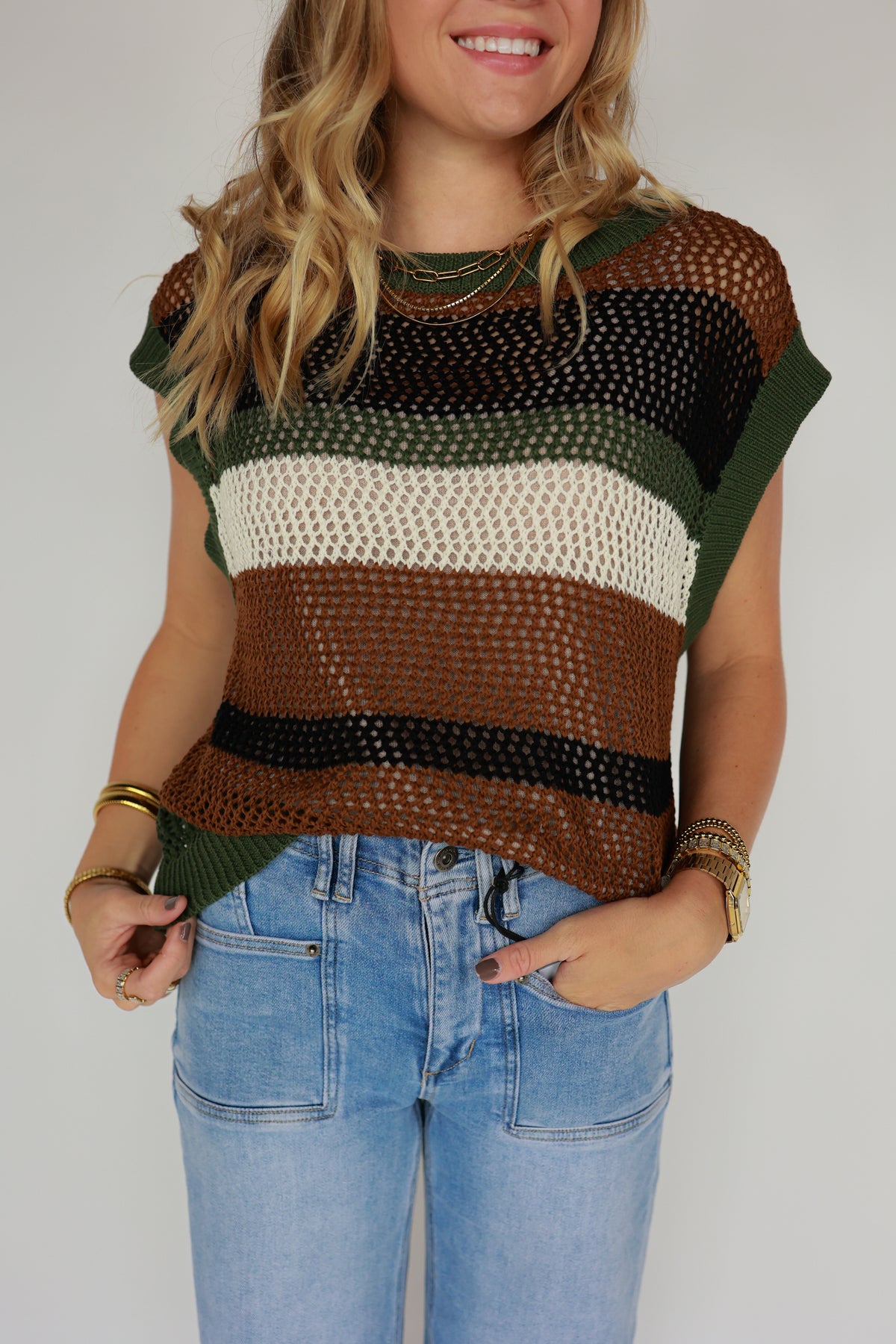 THE OLIVE COLOR BLOCK SLEEVELESS TOP