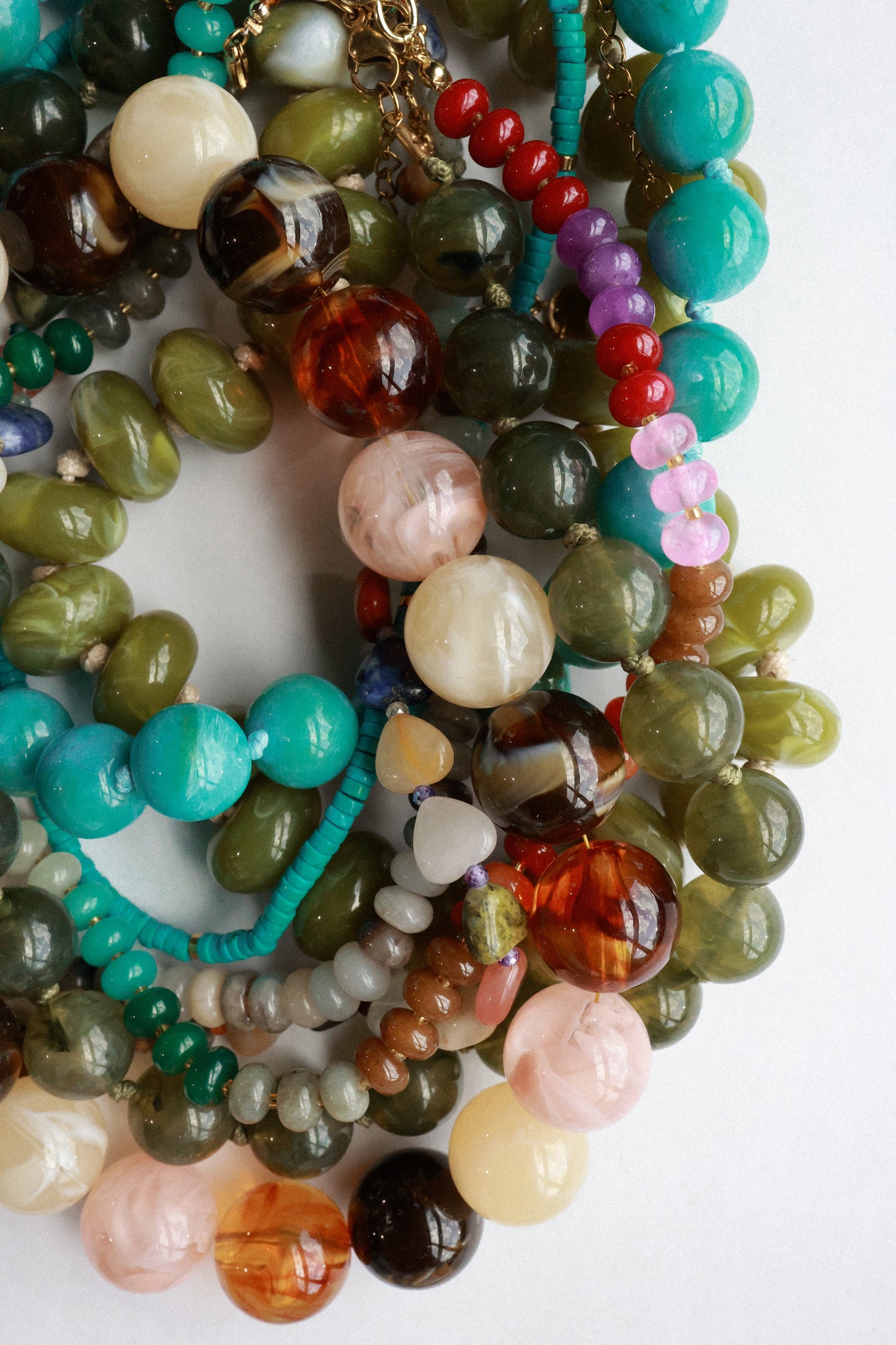 MOSS BEADED NECKLACE