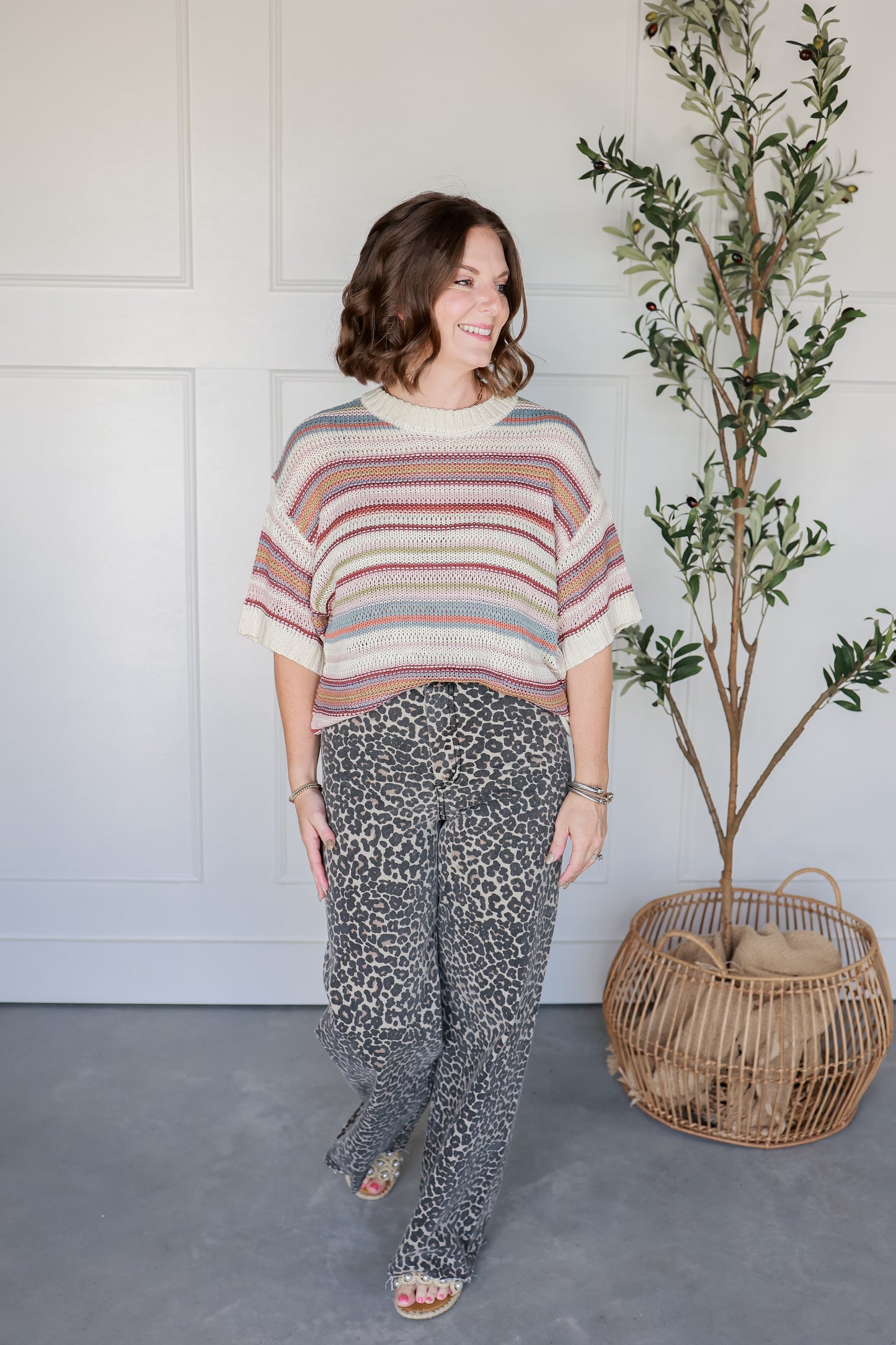 SOFT HUE STRIPE TOP