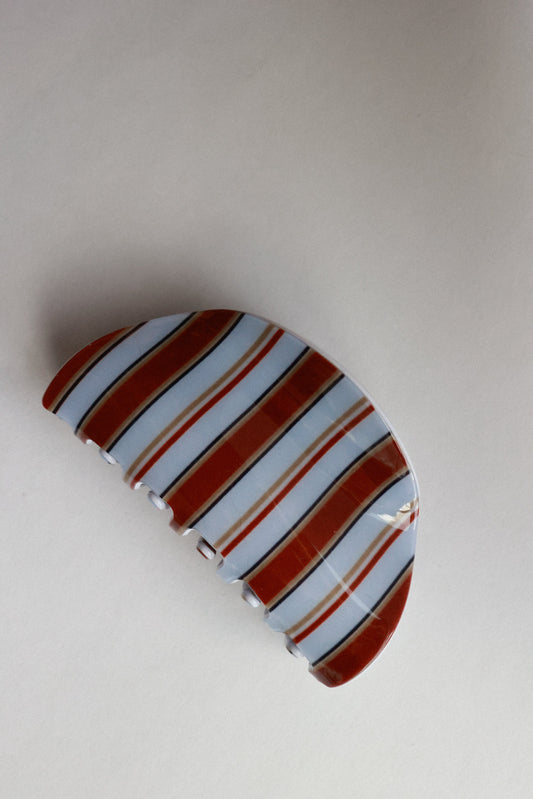 SADDLE STRIPE CLIP