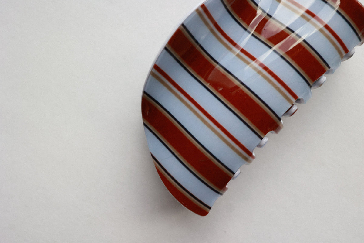 SADDLE STRIPE CLIP