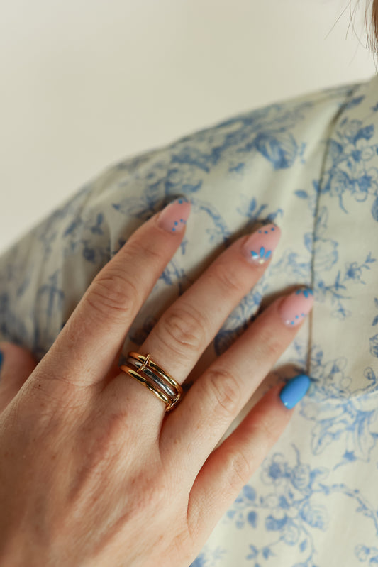 THE MIXED METAL RING STACK