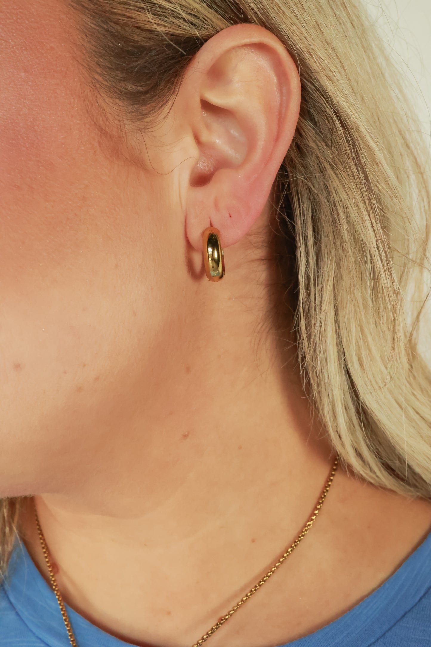 THE DAILY HOOP | GOLD