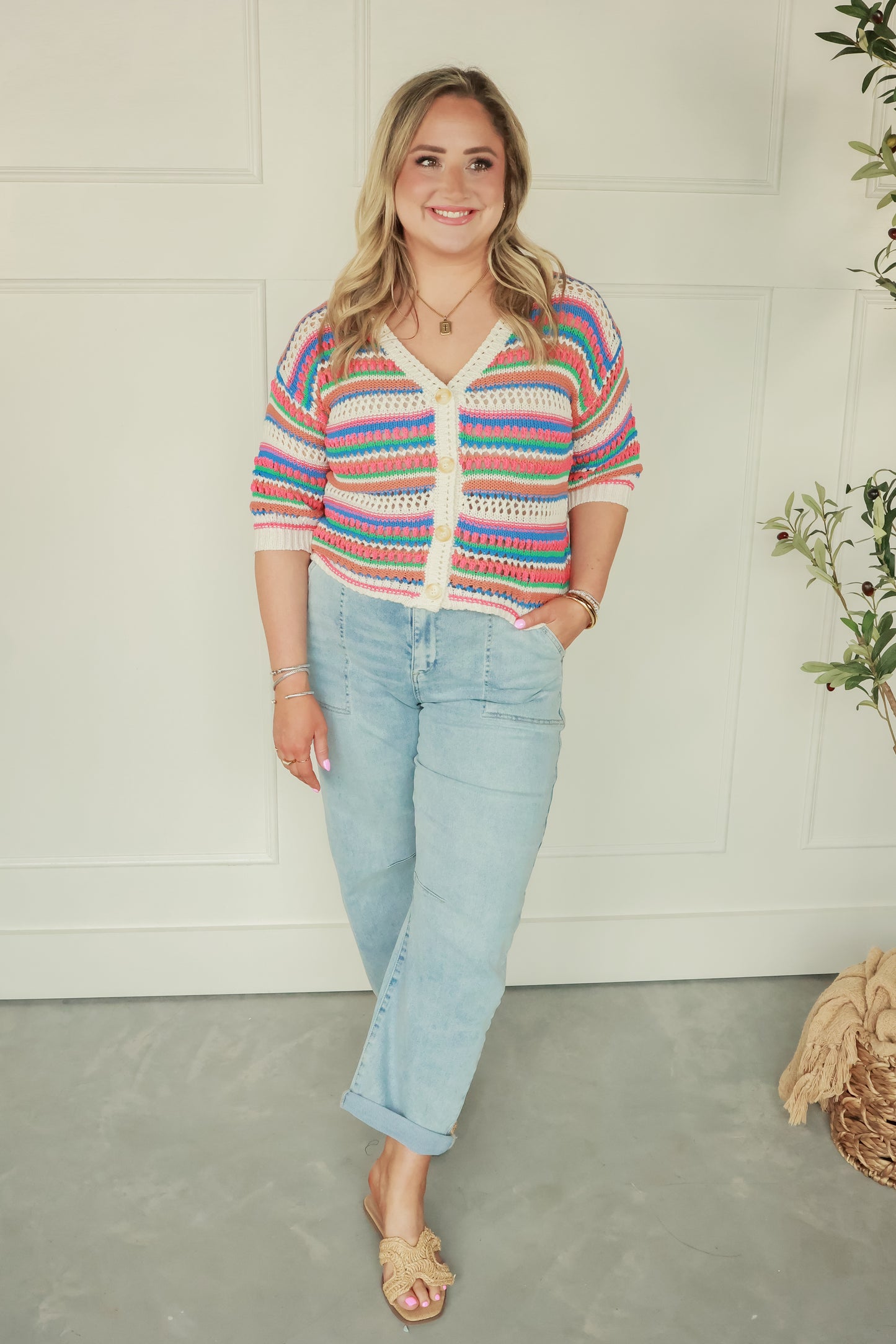 MULTI COLORED KNIT CARDIGAN