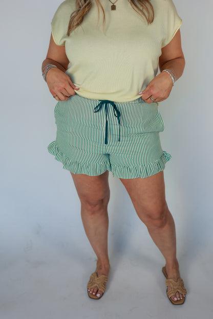 THE COLOR POP STRIPE SHORT