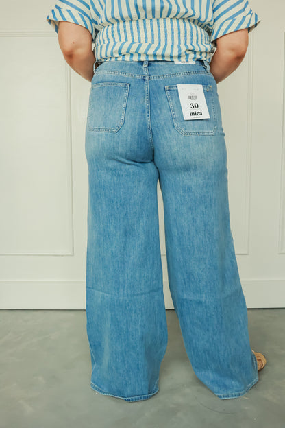 THE COOL GIRL DENIM | MICA