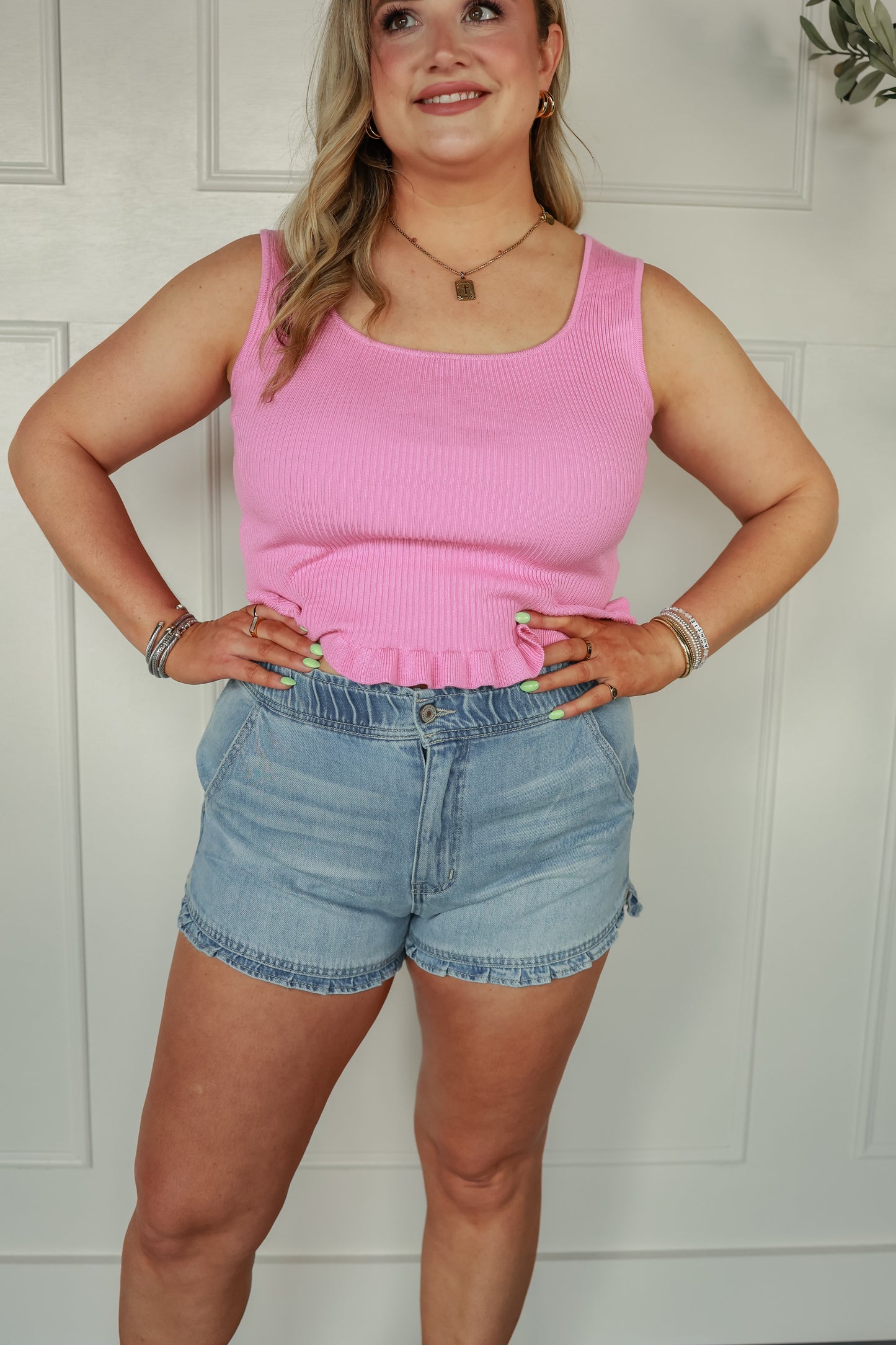 THE FLIRT RUFFLE SHORTS