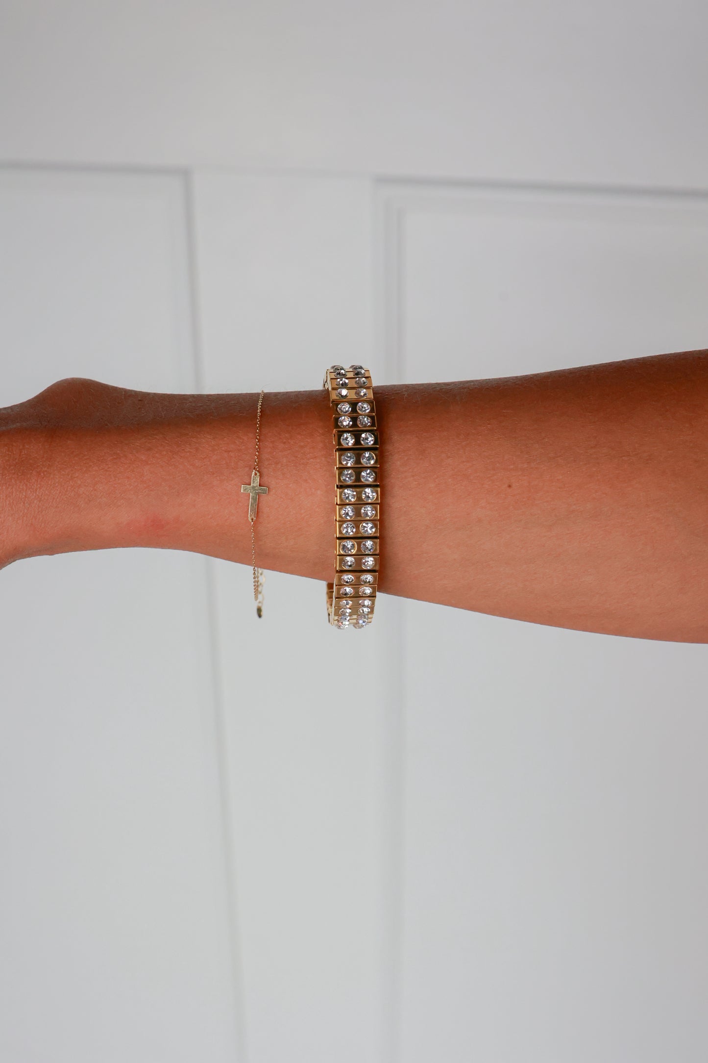 THE SOFT SPARKLE BRACELET