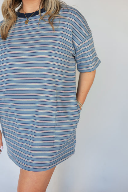 THE EASY STRIPE DRESS | BLUE