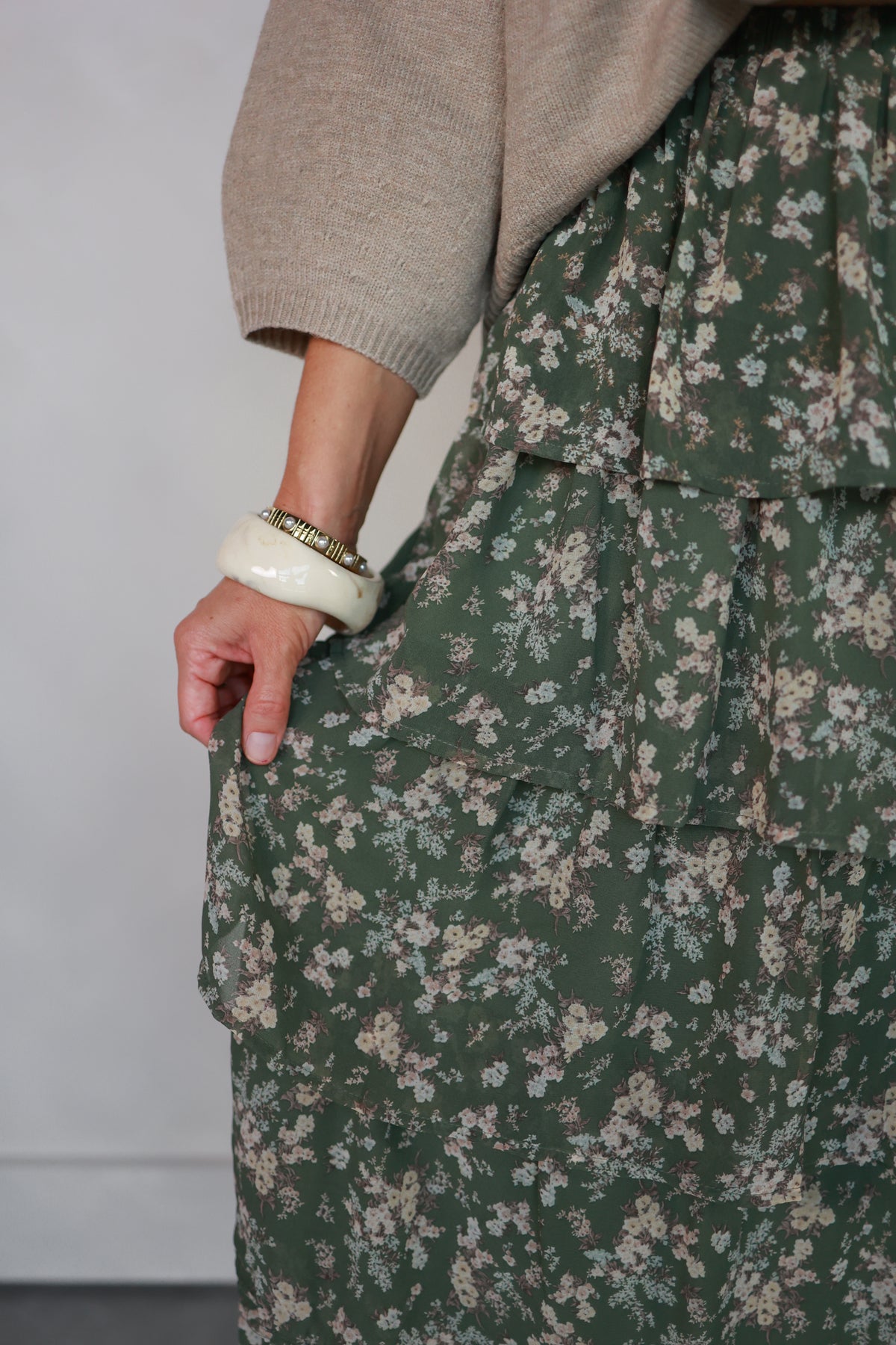 THE LITTLE FLOWER SKIRT