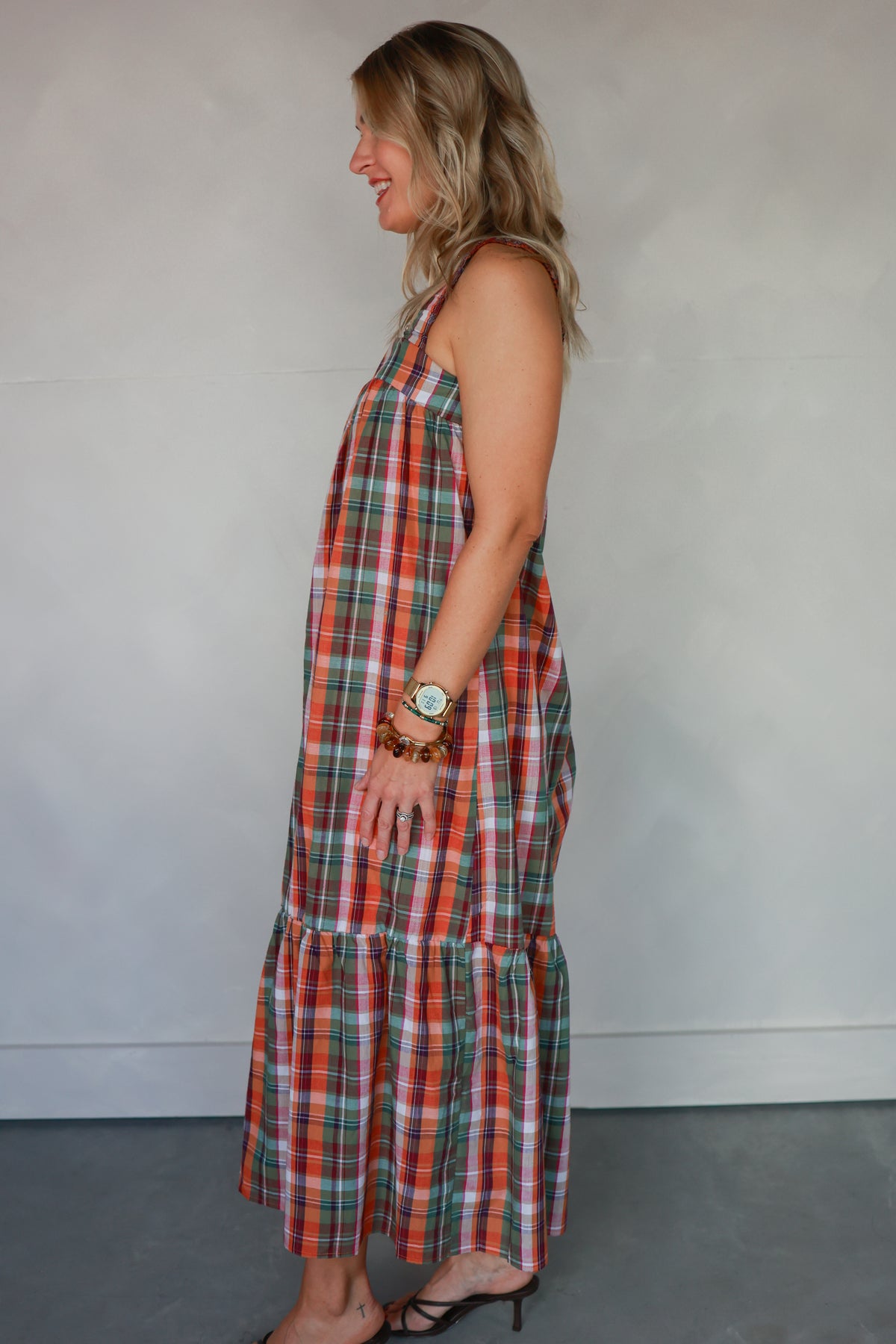 THE COUNTRY SIDE PLAID DRESS