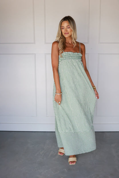 COUNTRY CHARM DRESS