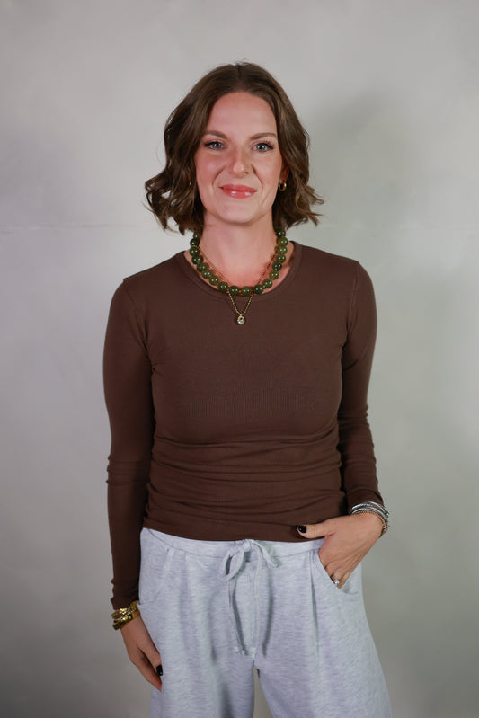 THE LUXE RIBBED TOP | COFFEE
