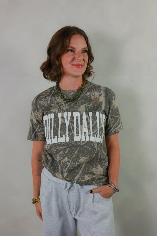 THE CAMO  DILLY DALLYIN TEE