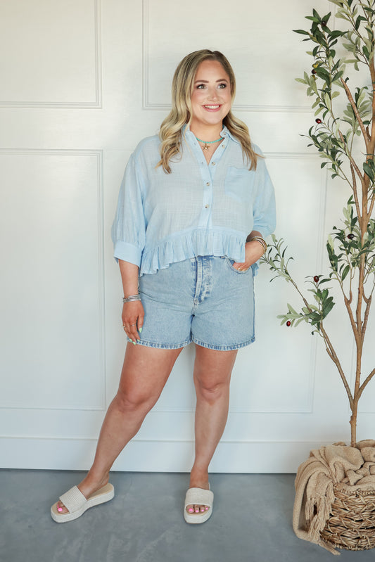 CLASSIC DENIM SHORTS