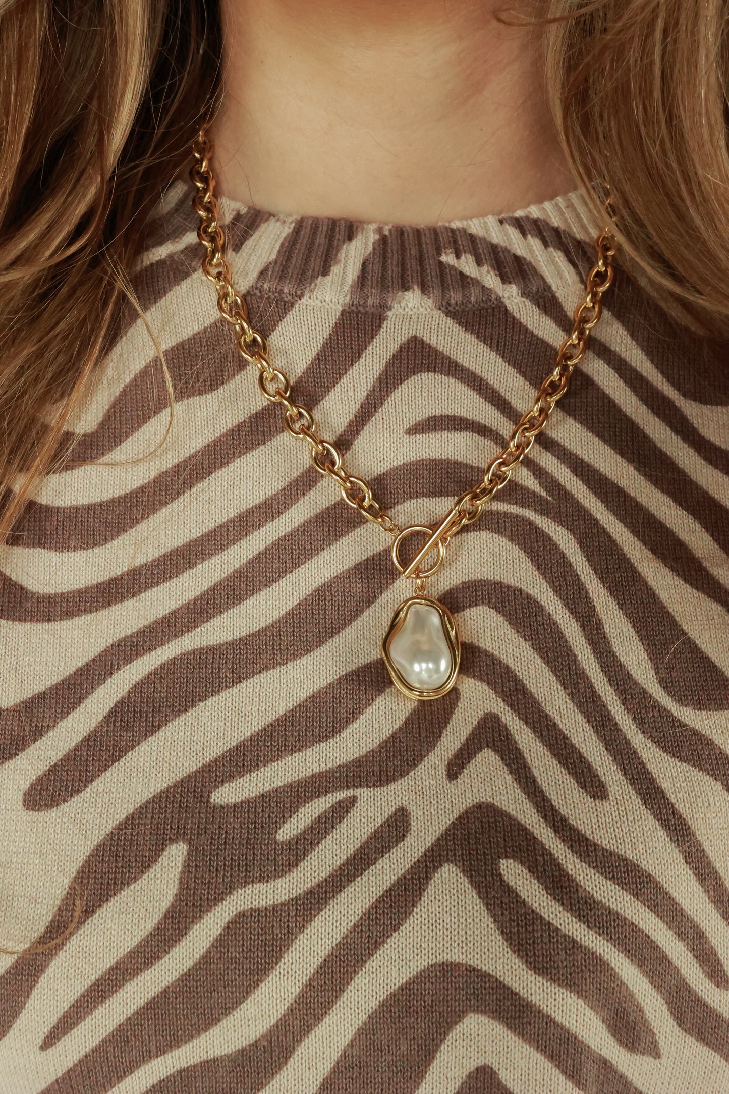 THE GEO PEARL NECKLACE