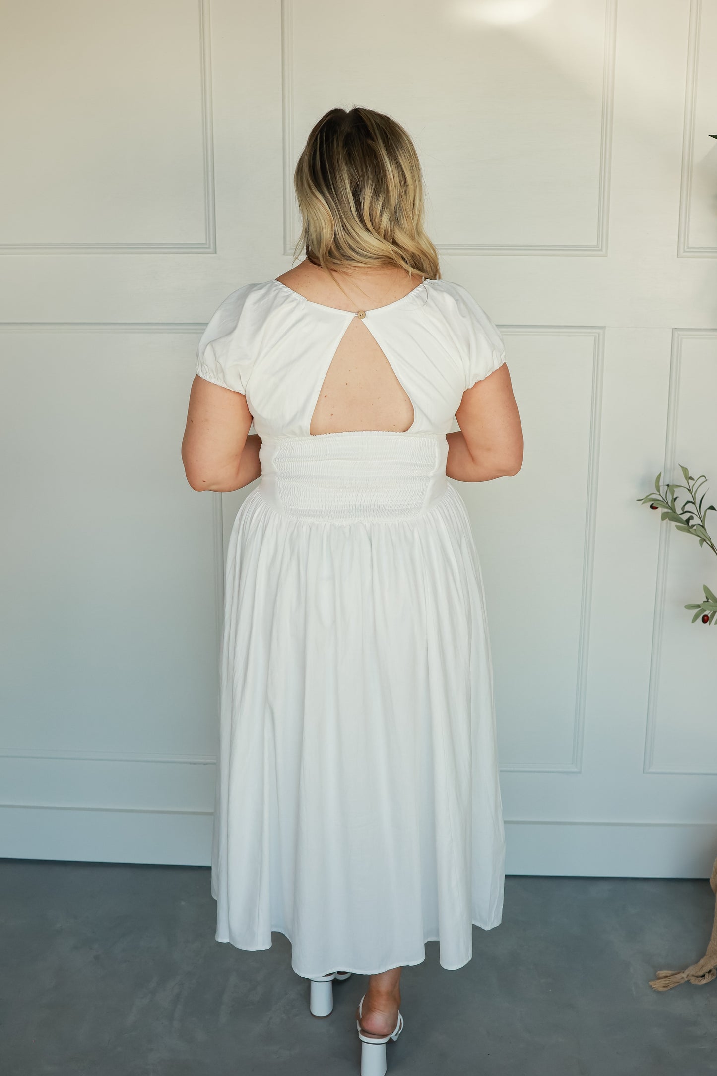 SIMPLICITY SNOW WHITE DRESS