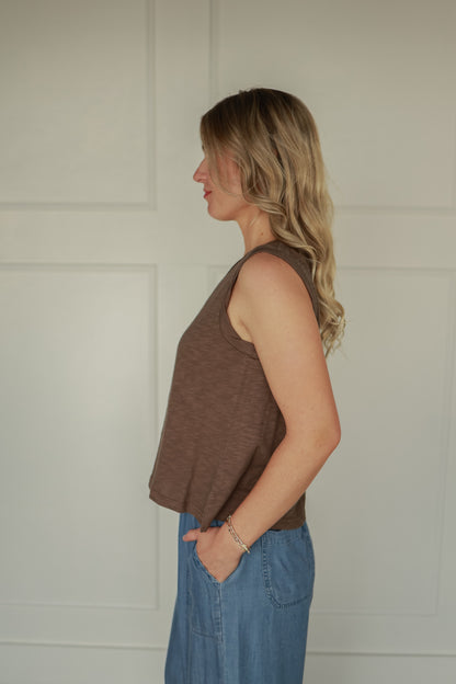 THE RICH BLEND TOP | DARK BROWN
