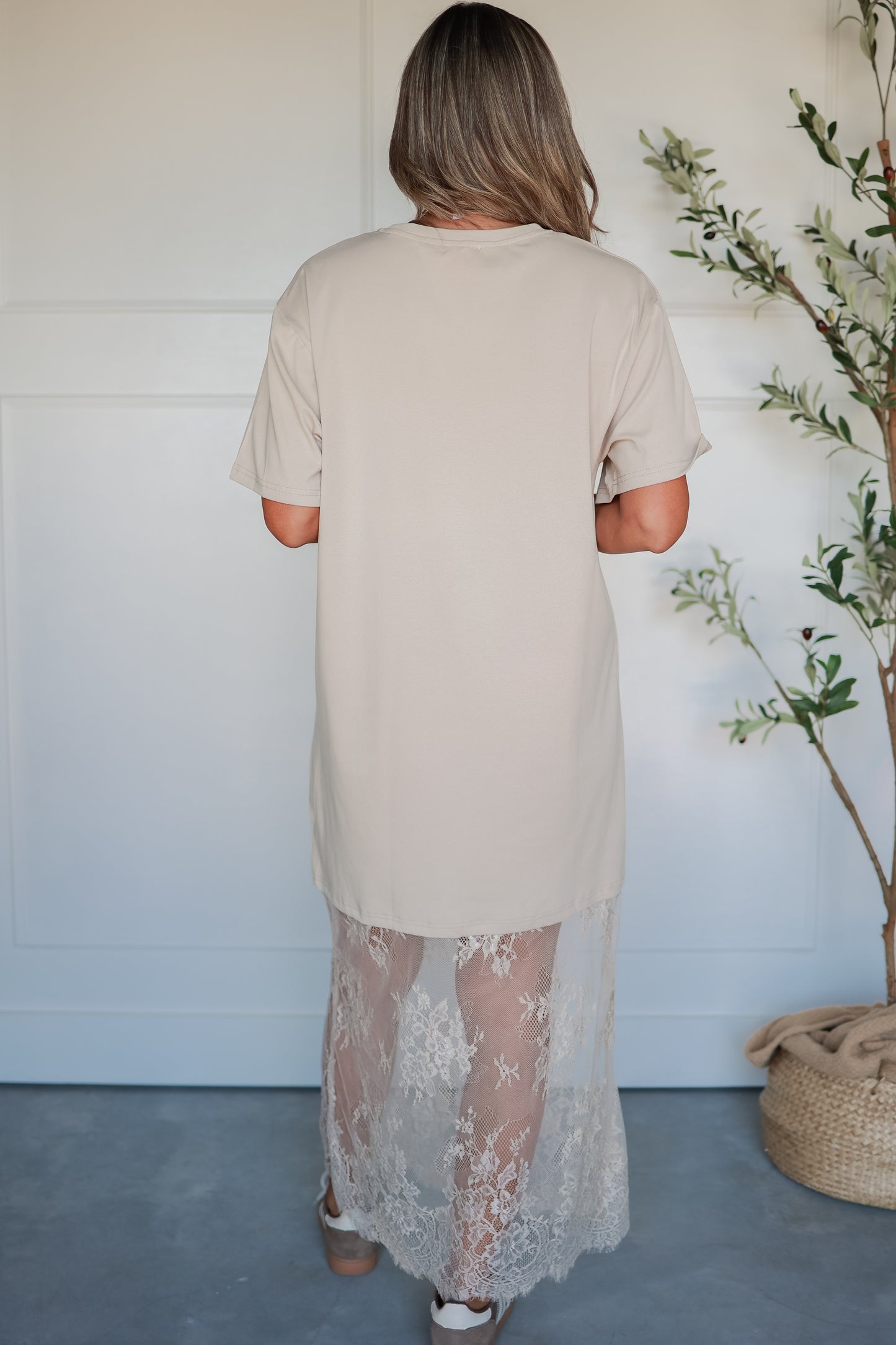 THE EVERLY LACE MAXI