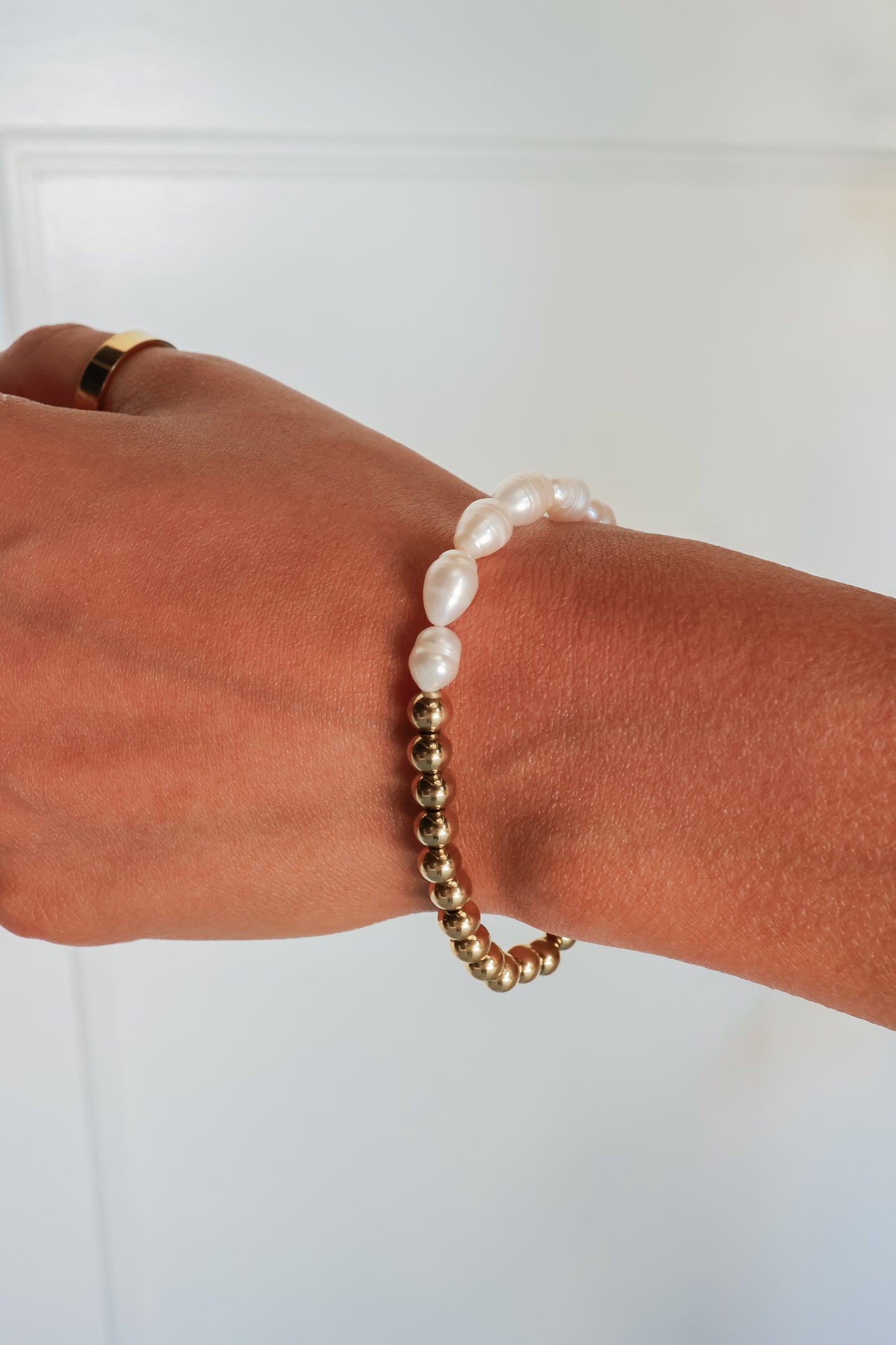 EFFORTLESS PEARL BRACELET