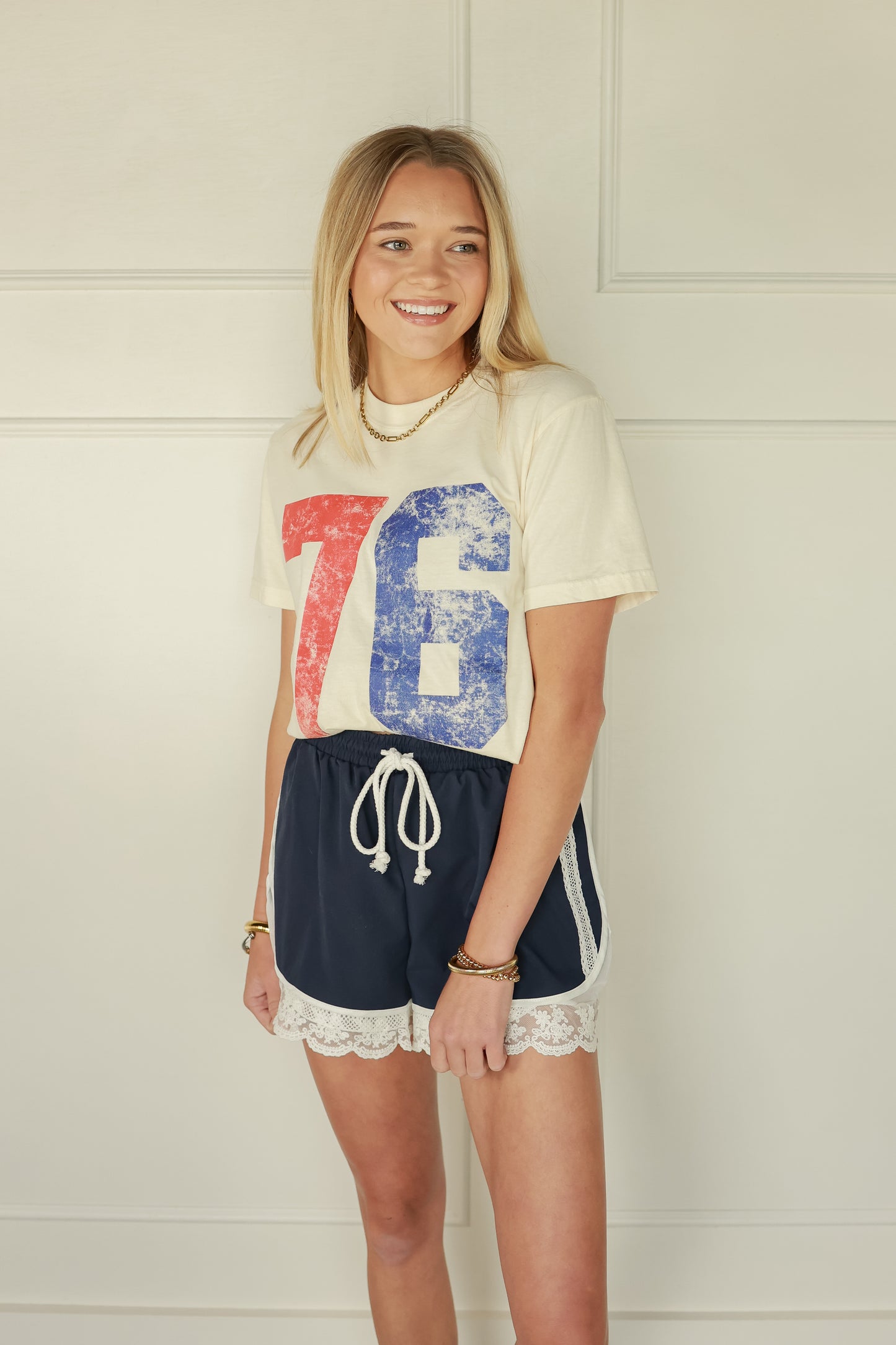 76 GRAPHIC TEE