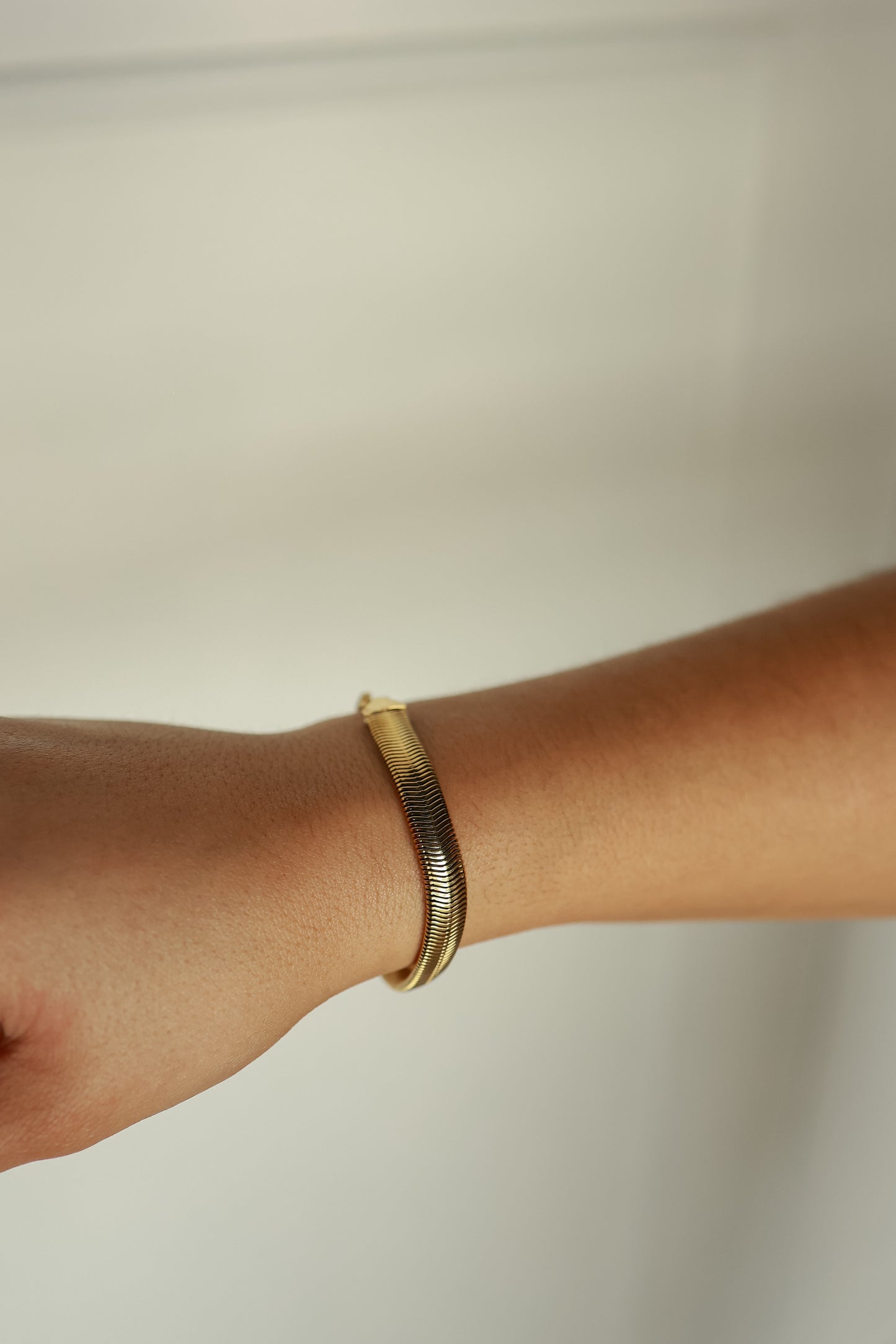 THE SLEEK BRACELET