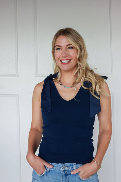 THE BOW DETAIL SWEATER TANK