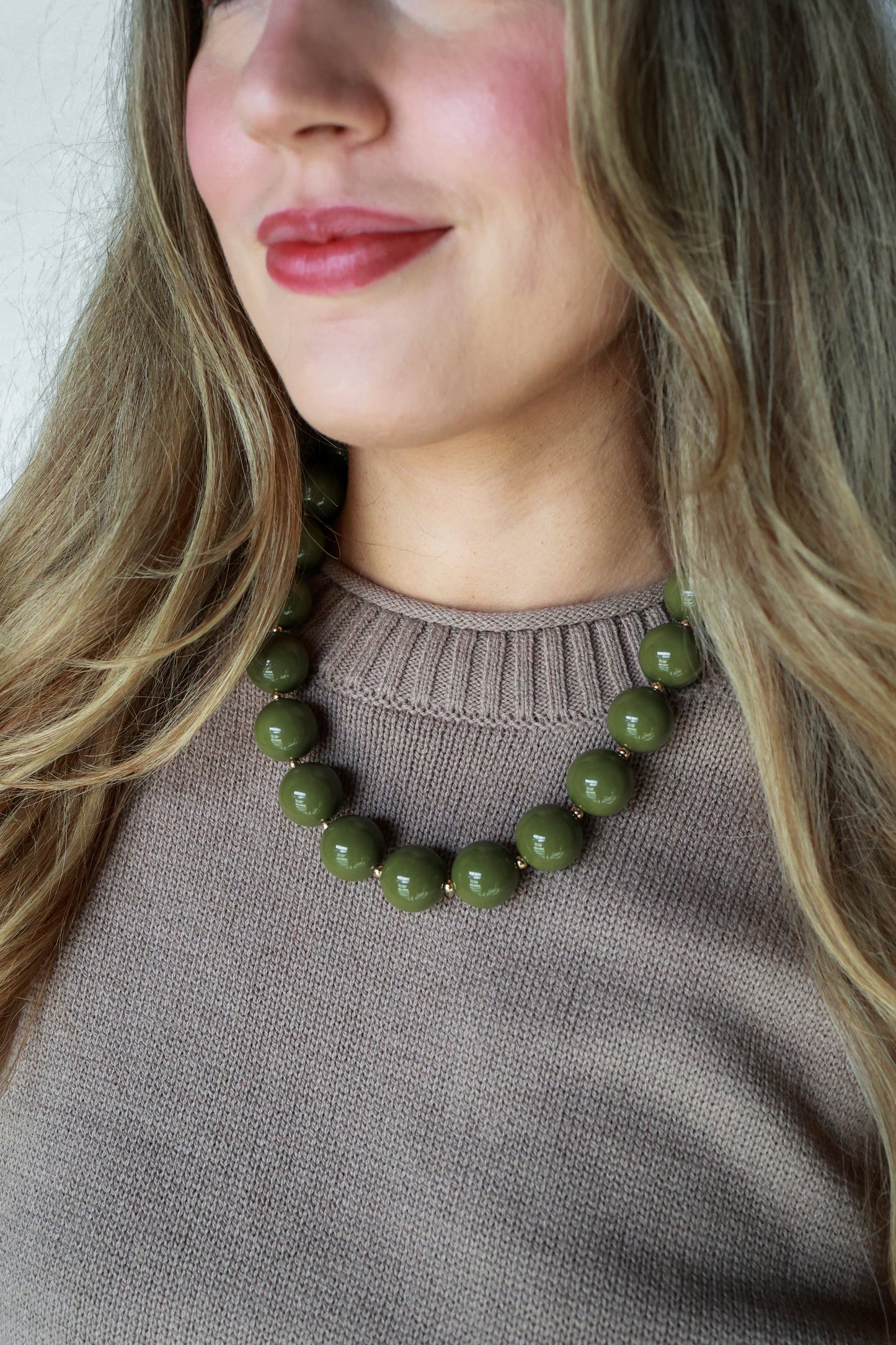 MOSS BUBBLE NECKLACE
