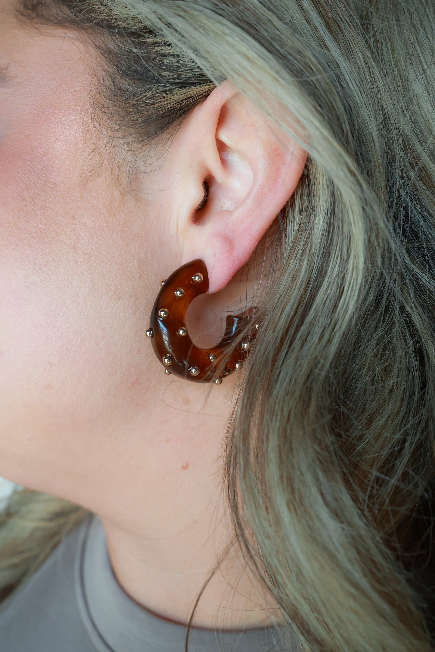 THE AMBER HOOPS