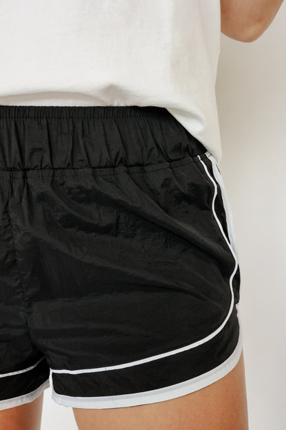 THE MOVE WITH YOU SHORTS