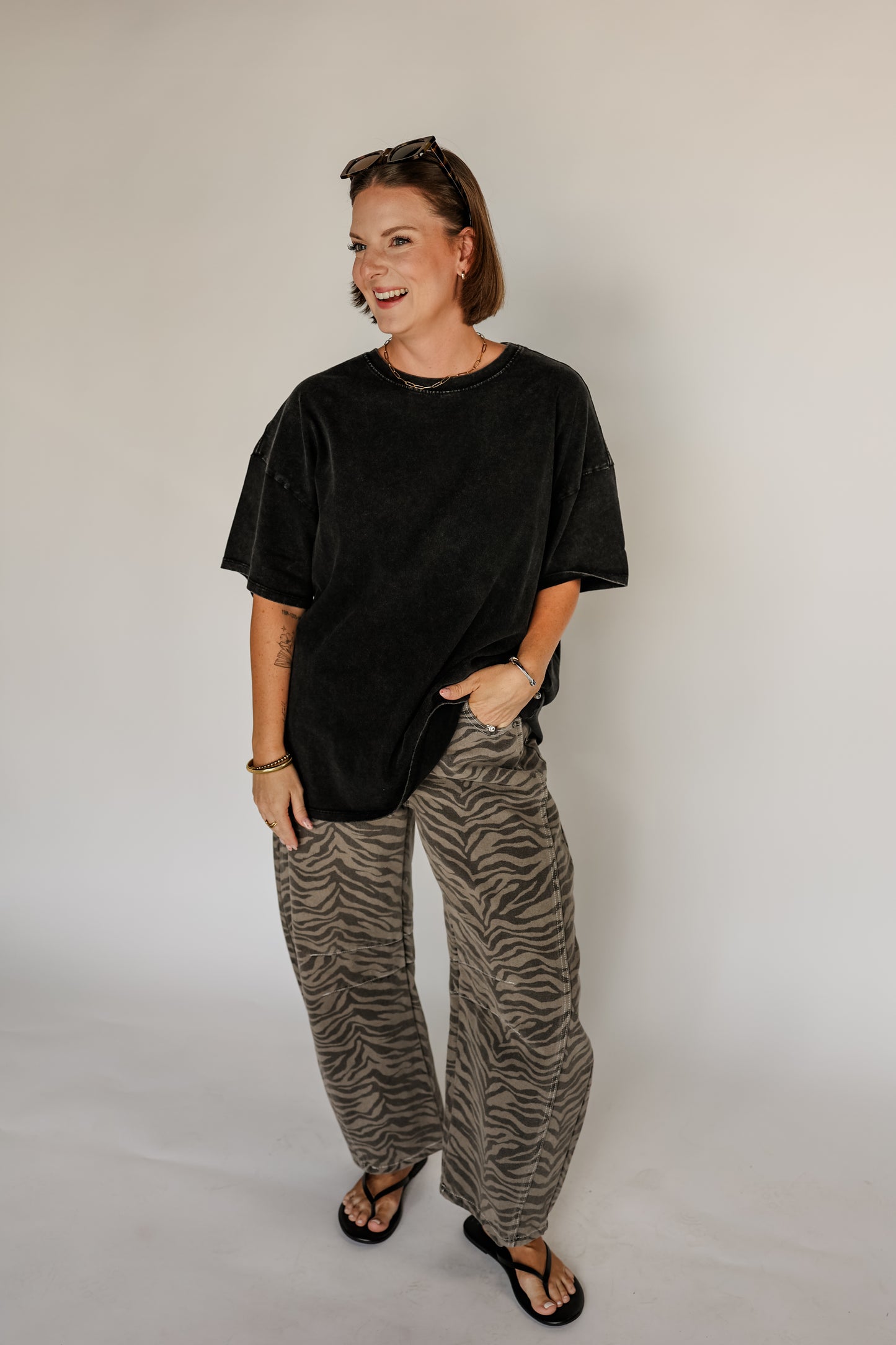 THE BIG TEE | BLACK