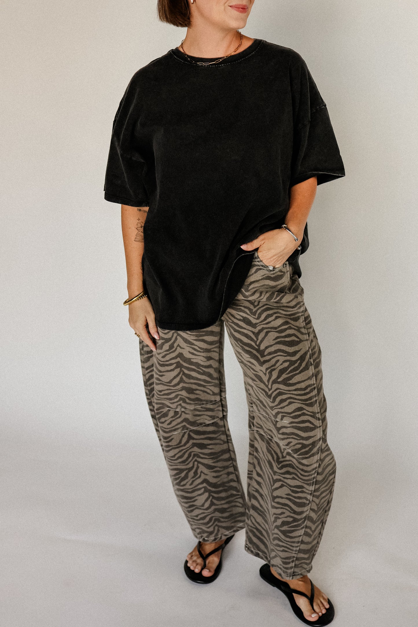 RUN WILD ZEBRA BARREL JEANS