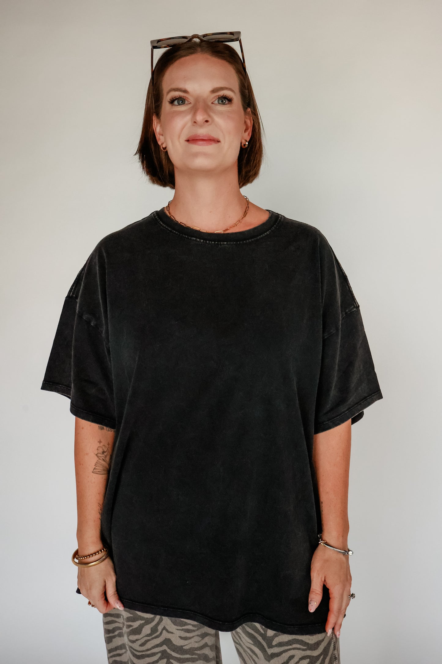 THE BIG TEE | BLACK