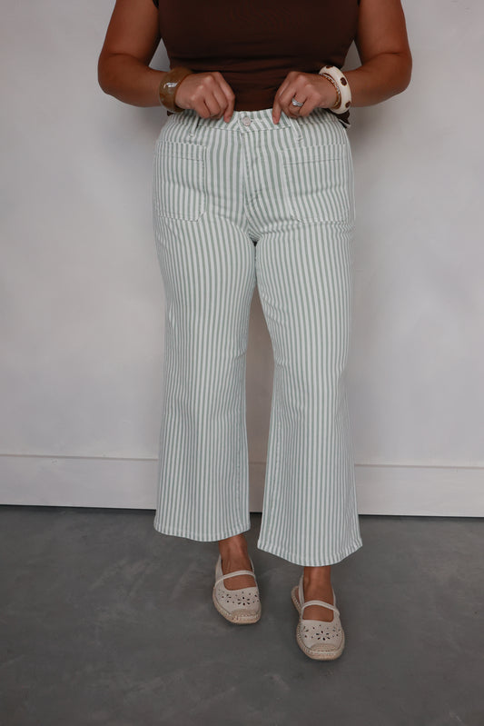 FROSTEE CROPPED STRIPED DENIM