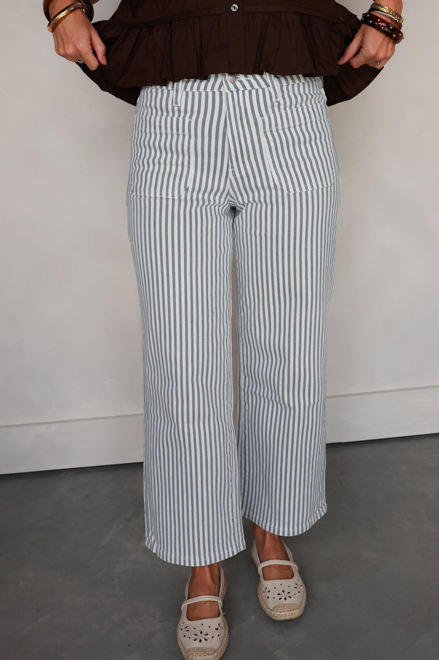 THE RETRO STRIPED DENIM