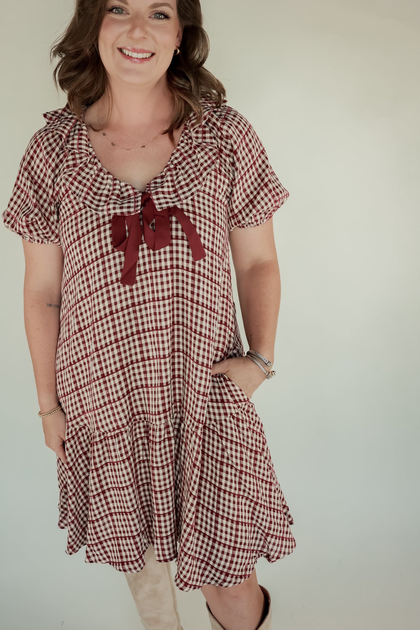 THE GINGHAM DRESS IN BURGUNDY