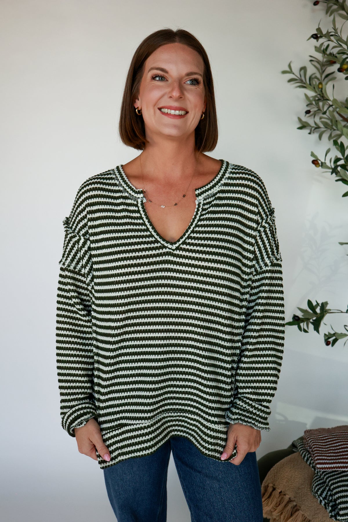 THE OLIVE GROVE STRIPE TOP
