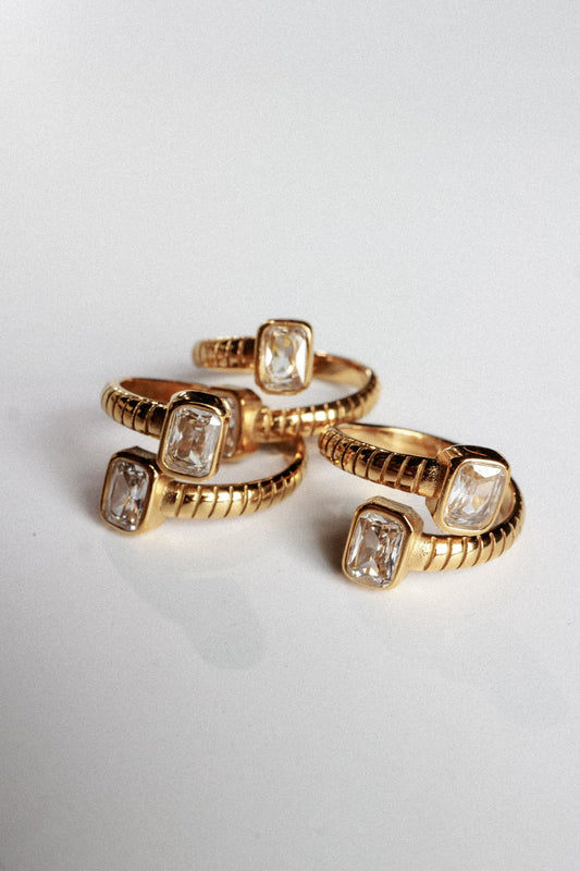 THE SIENNA RING