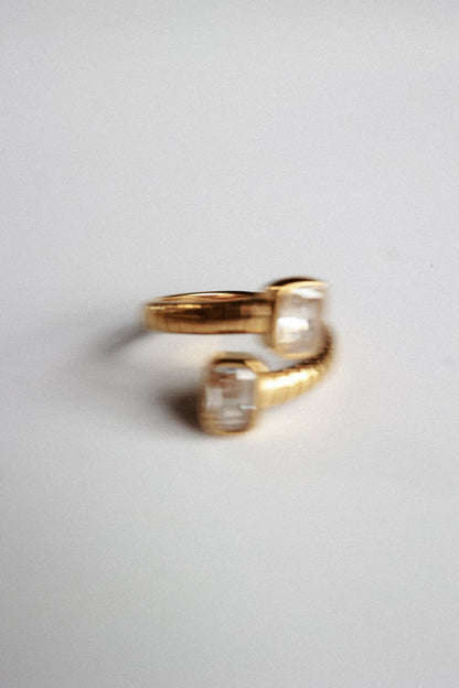 THE SIENNA RING