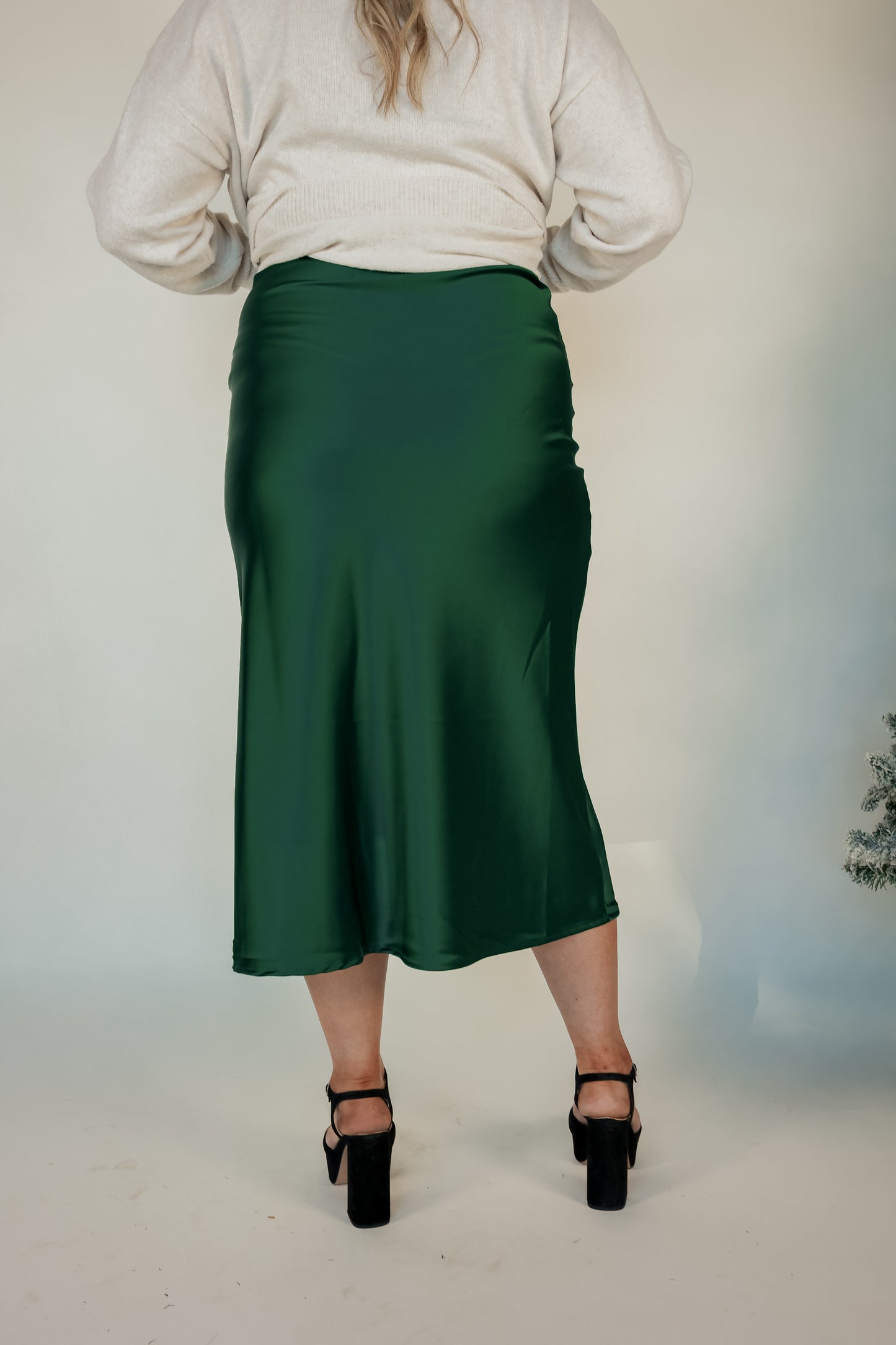 THE SATIN SKIRT | HUNTER GREEN