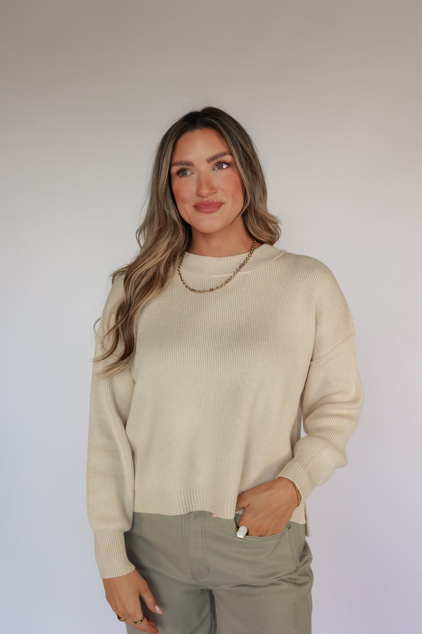 THE RIBBED KNITTED SWEATER