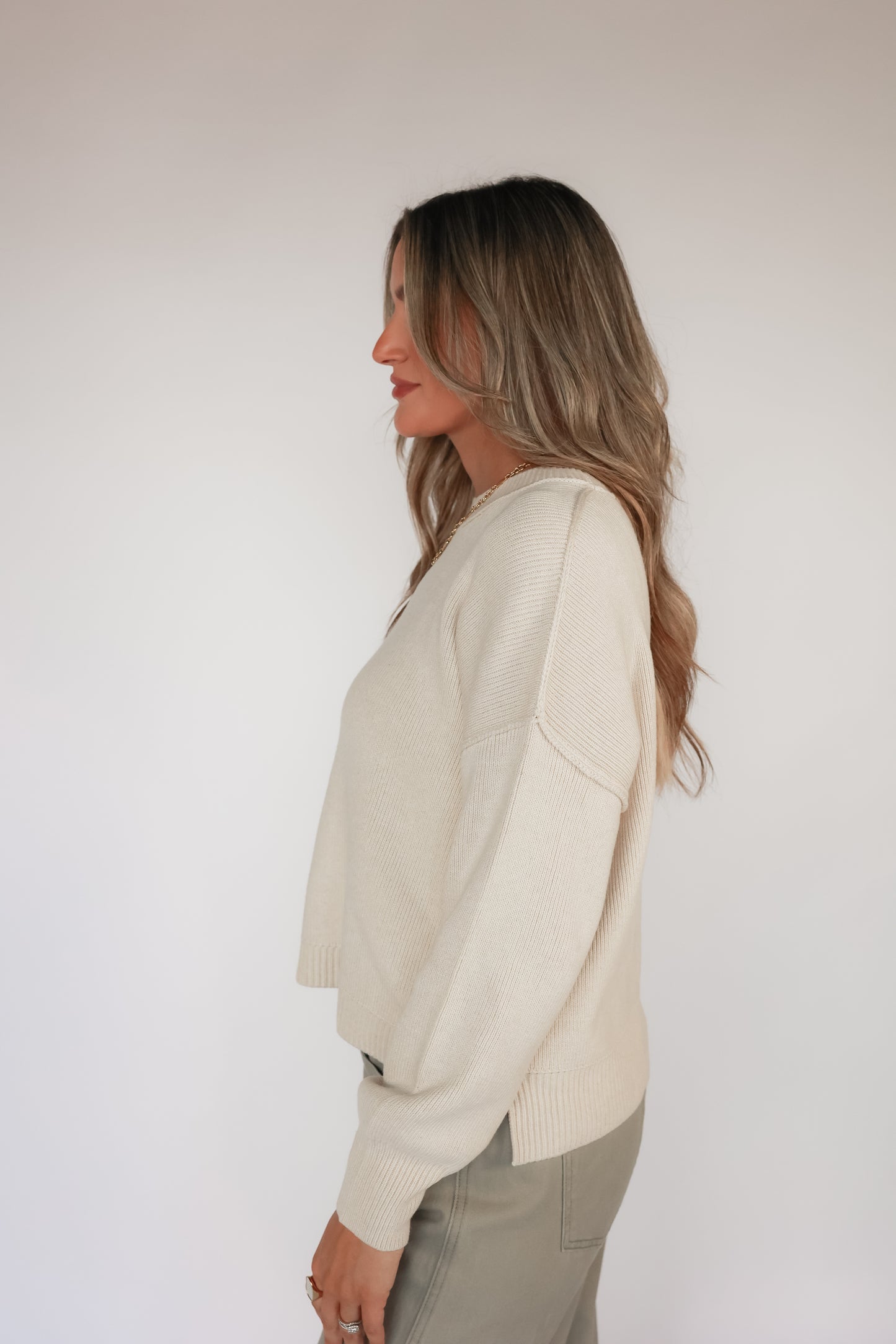 THE RIBBED KNITTED SWEATER