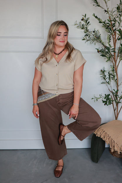 THE VERSATILE SWEATER VEST