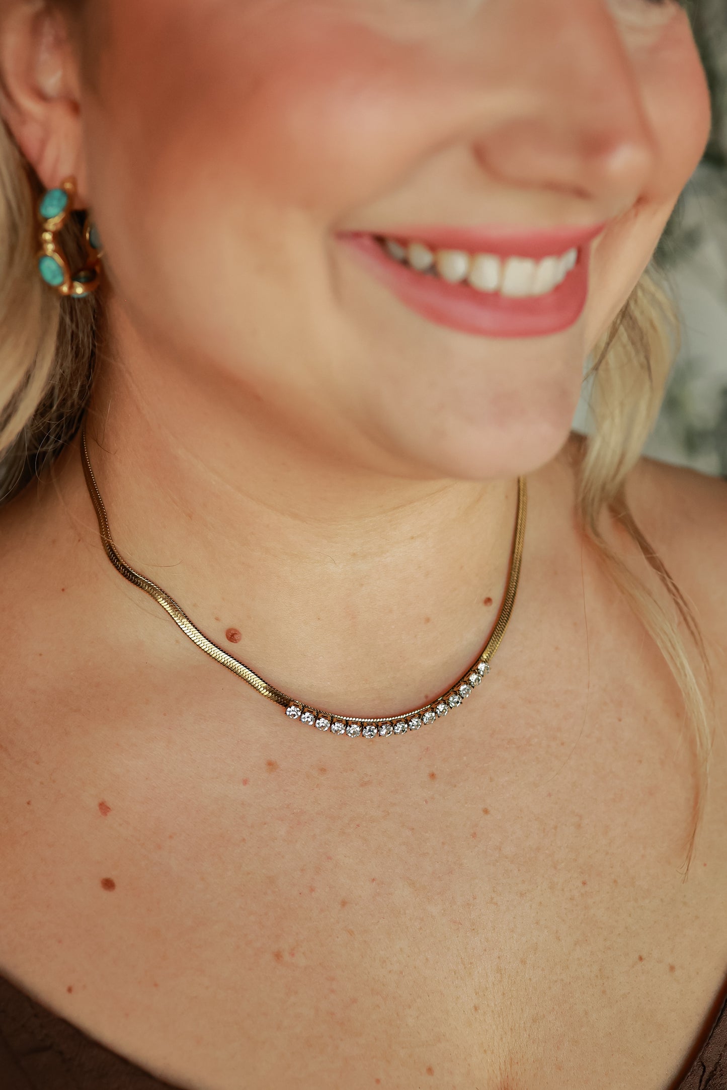 THE RADIANT ARC NECKLACE