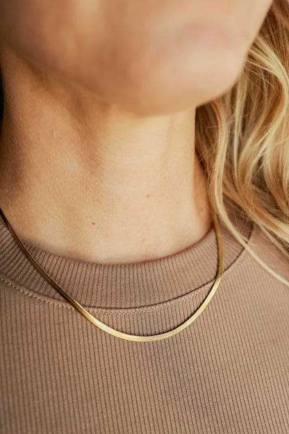 THE LIQUID GOLD NECKLACE