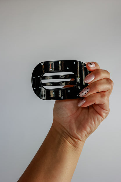 JUMBO FLAT LAY CLAW CLIP | BLACK POLKA DOTS