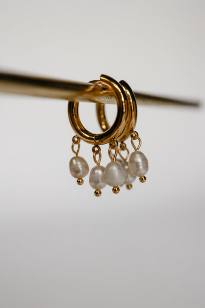 THE TRIPLE PEARL EARRINGS